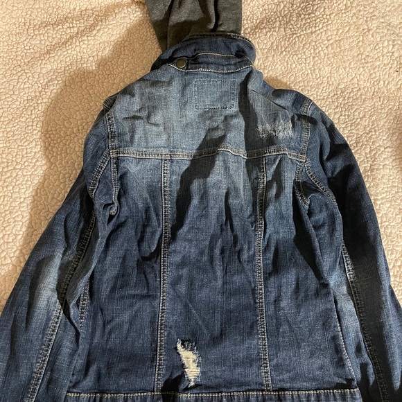 Jean jacket - Picture 4 of 5